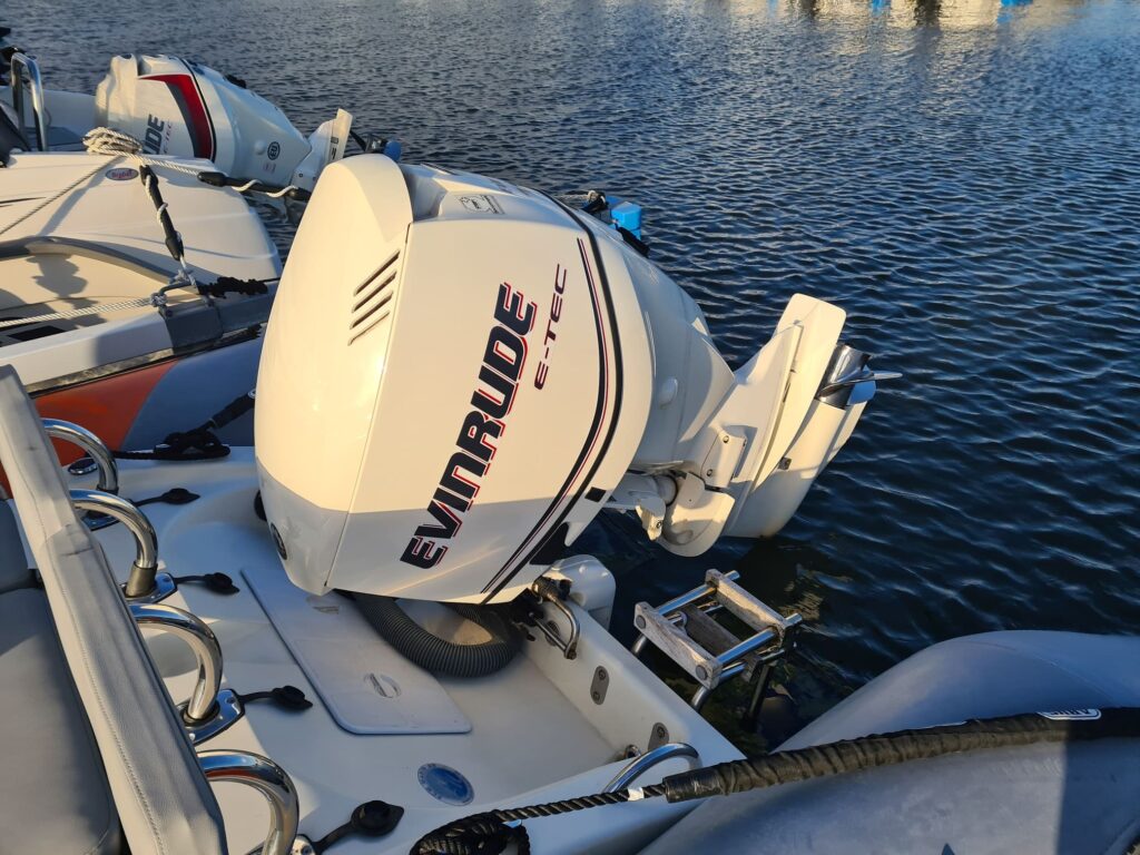 Evinrude E Tec outboard motor